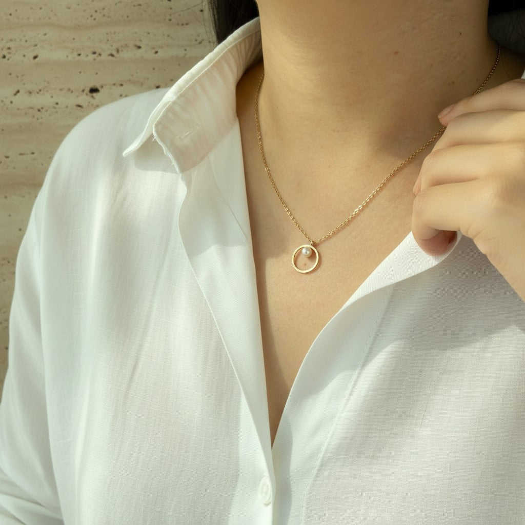 Halo Pearl Necklace